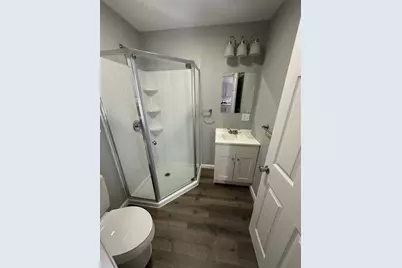 371 Dickinson St #2, Springfield, MA 01108 - Photo 8