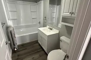 371 Dickinson St, Springfield, MA 01108 - Photo 2