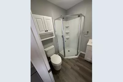 371 Dickinson St #2, Springfield, MA 01108 - Photo 4