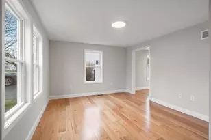 96-98 Uncatena Ave, Worcester, MA 01606 - Photo 4