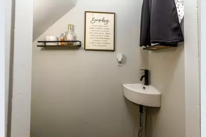 33 Henry Street, Fitchburg, MA 01420 - Photo 8