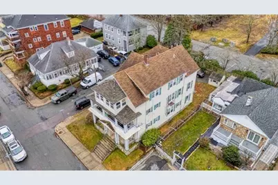 93 Osborn St, Fall River, MA 02724 - Photo 2