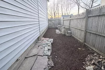 23 Stillman St, Framingham, MA 01702 - Photo 34