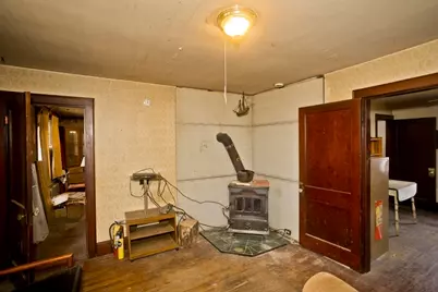 1019 Burnett Rd, Chicopee, MA 01020 - Photo 16