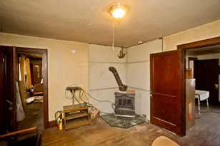 1019 Burnett Rd, Chicopee, MA 01020 - Photo 16