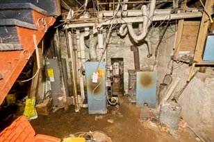 1019 Burnett Rd, Chicopee, MA 01020 - Photo 32