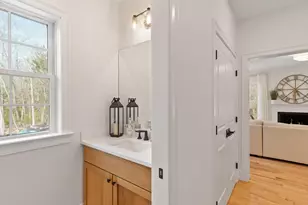 89 Oliver Pond Cir, Franklin, MA 02038 - Photo 8