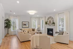 89 Oliver Pond Cir, Franklin, MA 02038 - Photo 4