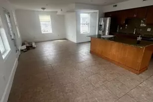 375 Crescent Ave, Chelsea, MA 02150 - Photo 2