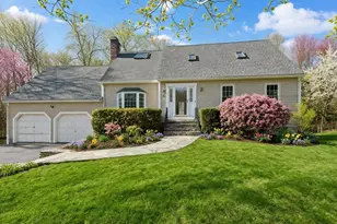 9 Heritage St, Shrewsbury, MA 01545 - Photo 1