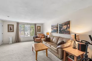 17 Pinebrook Ln, Easton, MA 02375 - Photo 4
