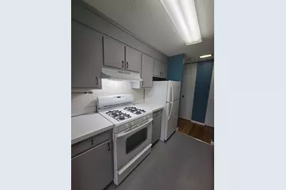 180 Nesmith St #11, Lowell, MA 01852 - Photo 14