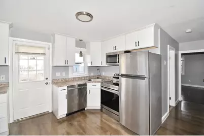 153 Bosworth St #1, West Springfield, MA 01089 - Photo 6