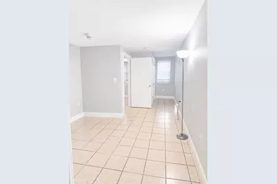 92 School St #8, Whitman, MA 02382 - Photo 4