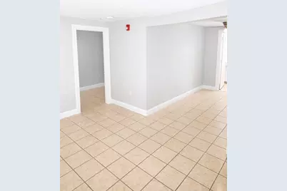 92 School St #8, Whitman, MA 02382 - Photo 2