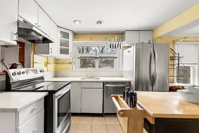 111 Den Quarry Rd, Lynn, MA 01904 - Photo 10