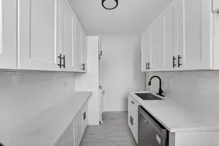 370 Chestnut Hill, Boston, MA 02135 - Photo 6