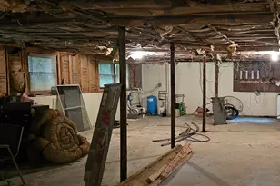 27 Douglas Rd, Webster, MA 01570 - Photo 4