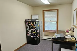 27 Douglas Rd, Webster, MA 01570 - Photo 6