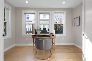 303 Russett Rd, Brookline, MA 02467 - Photo 16