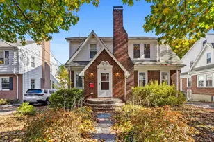 303 Russett Rd, Brookline, MA 02467 - Photo 1