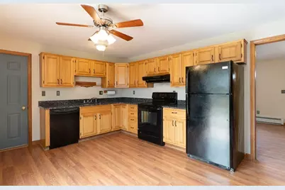 12 West St, West Brookfield, MA 01585 - Photo 10