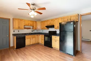 12 West St, West Brookfield, MA 01585 - Photo 10