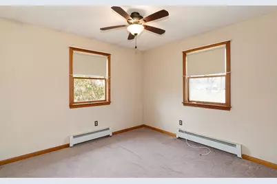 12 West St, West Brookfield, MA 01585 - Photo 18