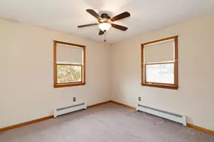 12 West St, West Brookfield, MA 01585 - Photo 18