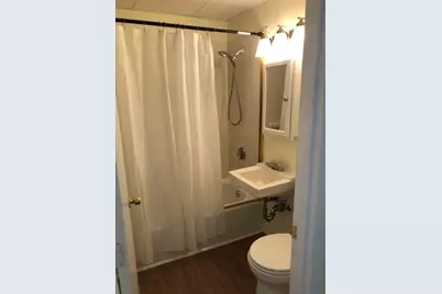 6 Rowley St. #1R, Boston, MA 02122 - Photo 6