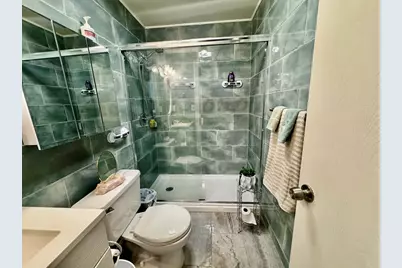 5455 N Main St #9F, Fall River, MA 02720 - Photo 14