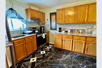 5455 N Main St #9F, Fall River, MA 02720 - Photo 2