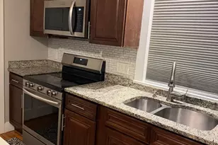 65 Milford St, Mendon, MA 01756 - Photo 6