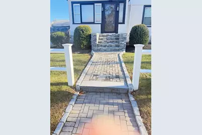 65 Milford St, Mendon, MA 01756 - Photo 10