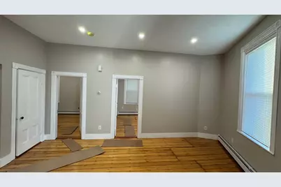 62 River St #1, Cambridge, MA 02139 - Photo 2