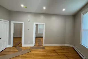 62 River St, Cambridge, MA 02139 - Photo 2