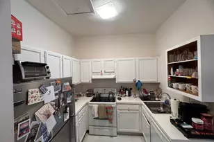 48 Forest St, Medford, MA 02155 - Photo 6