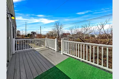 31 Dunn Rd, Revere, MA 02151 - Photo 20