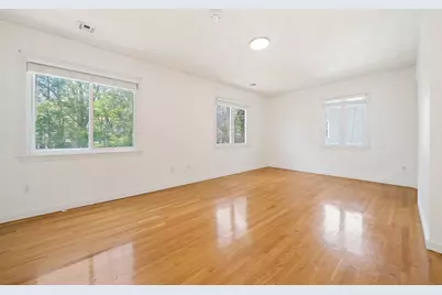 28 Mansfield Rd, Wellesley, MA 02481 - Photo 24