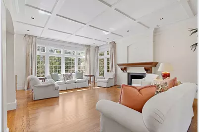 135 Marsh St, Belmont, MA 02478 - Photo 6