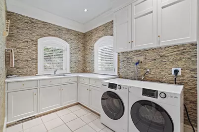 135 Marsh St, Belmont, MA 02478 - Photo 20