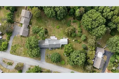 49 Monument View Rd, Dennis, MA 02641 - Photo 4