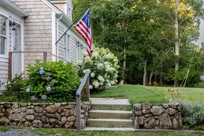23 Clubhouse Dr, Bourne, MA 02559 - Photo 4
