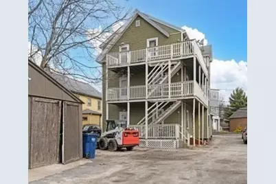 57 Cedar St, Cambridge, MA 02140 - Photo 4