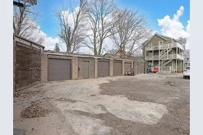 57 Cedar St, Cambridge, MA 02140 - Photo 6