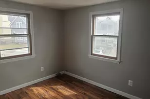 164 Ames St, Brockton, MA 02302 - Photo 10