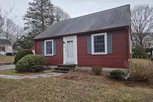 355 South St, Reading, MA 01867 - Photo 2