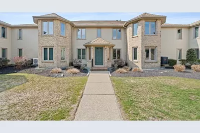 108 Norton Av #14, Easton, MA 02375 - Photo 1