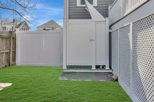 47 B St, Hull, MA 02045 - Photo 34