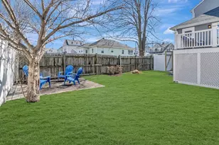 47 B St, Hull, MA 02045 - Photo 36